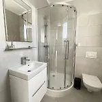 Elite Penthouse - Netflix Free