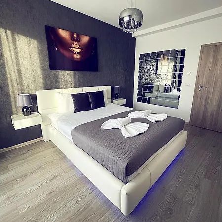 Elite Penthouse - Netflix Free Apartment Brasov