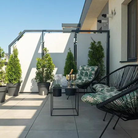 Elite Penthouse - Netflix Free Apartment *