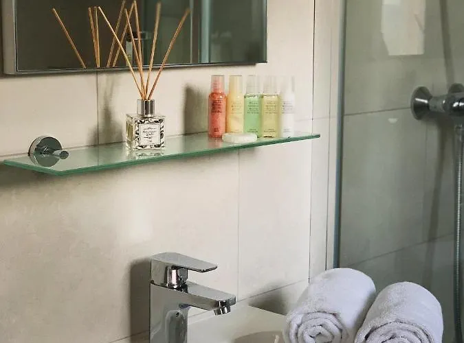 Elite Penthouse - Netflix Free